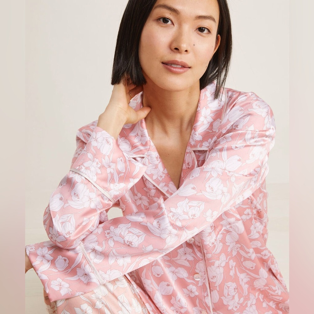 Vineyard VinesSilk Lyocell Pajamas in Pink Blossom **TOP ONLY**